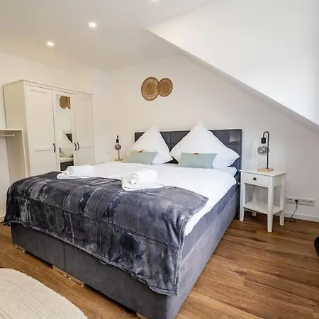 Moderne Maisonette Im Fluesseviertel Апартаменты *