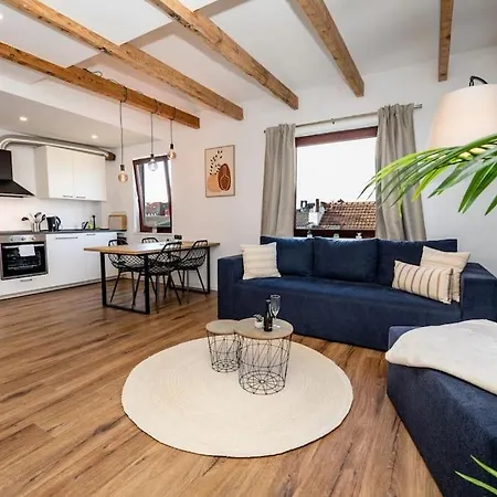 Moderne Maisonette Im Fluesseviertel *