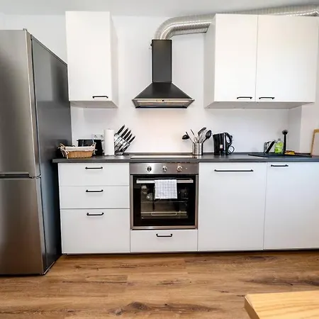 Moderne Maisonette Im Fluesseviertel * ברמן