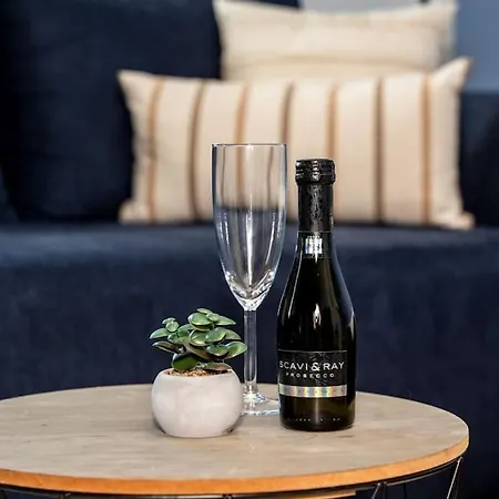 Moderne Maisonette Im Fluesseviertel