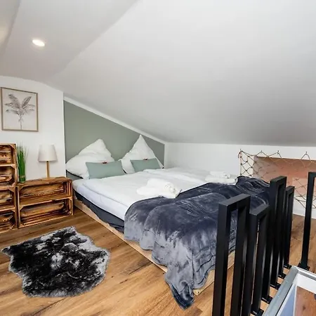 Moderne Maisonette Im Fluesseviertel Апартаменти Бремен