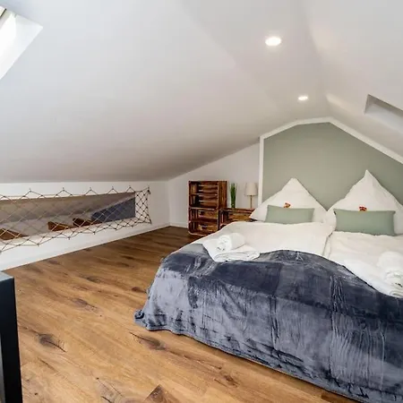 Moderne Maisonette Im Fluesseviertel Bremen